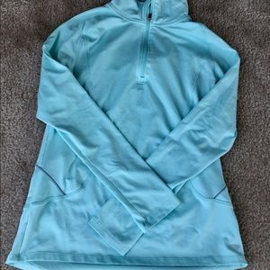 Champion half zip long sleeve workout top / medium